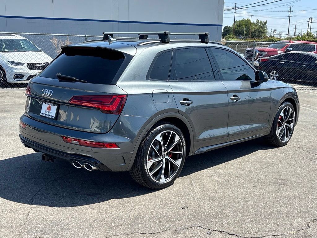 Used 2021 Audi SQ5 Premium Plus w/ Premium Plus Package AWD/4WD image 3