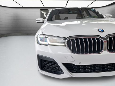 Used 2023 BMW 540i xDrive w/ M Sport Package AWD/4WD image 13