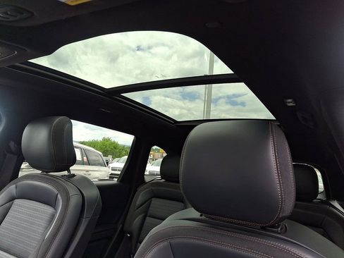 Certified 2024 Lincoln Nautilus Reserve w/ Equipment Group 202A AWD/4WD image 14