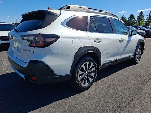 Certified 2024 Subaru Outback Limited AWD/4WD image 7