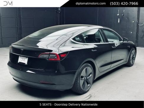 Used 2018 Tesla Model 3 Long Range RWD image 7