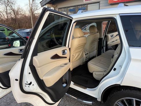 Used 2018 INFINITI QX60 Luxe w/ Deluxe Technology Package image 11