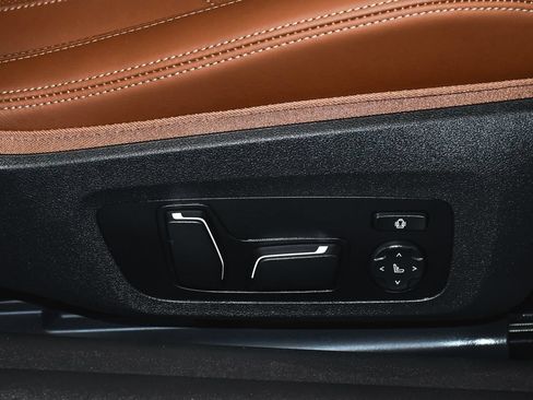 Used 2026 BMW M4 xDrive Competition AWD/4WD image 61