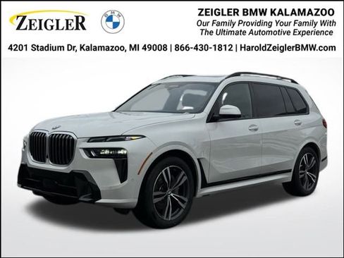 Used 2026 BMW X7 xDrive40i w/ M Sport Package image 1
