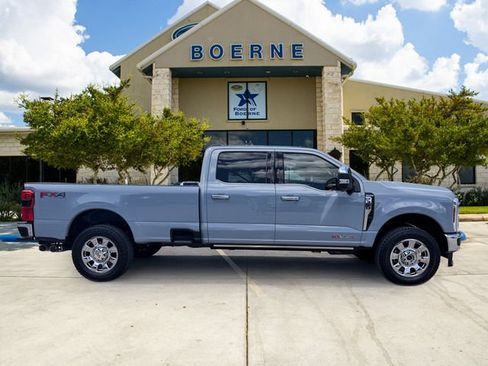 Used 2026 Ford F350 King Ranch w/ Chrome Package AWD/4WD image 7