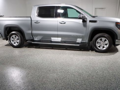 Used 2024 GMC Sierra 1500 SLE image 6