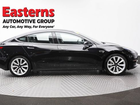 Used 2020 Tesla Model 3 Long Range image 4