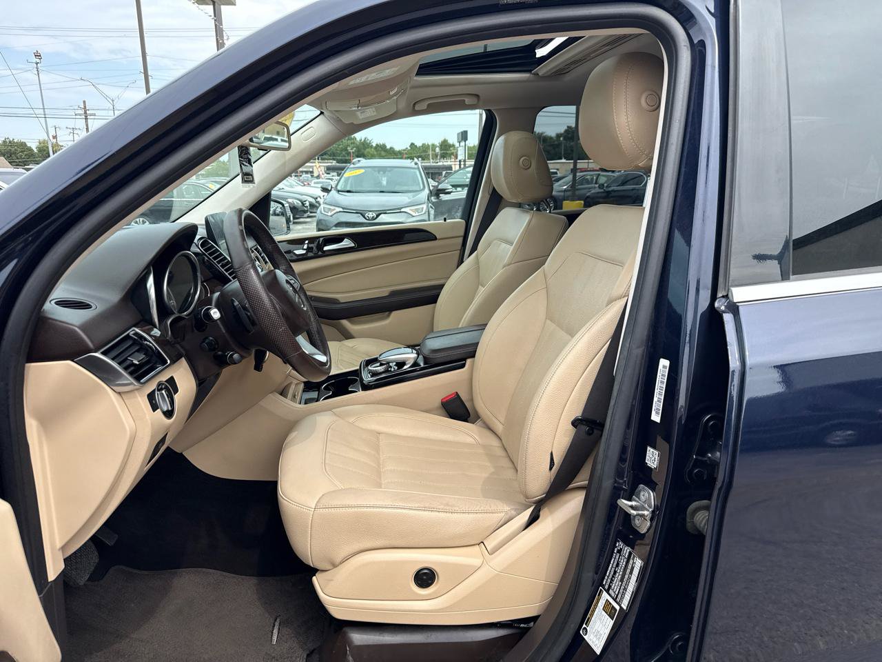 Used 2018 Mercedes-Benz GLE 350 image 11