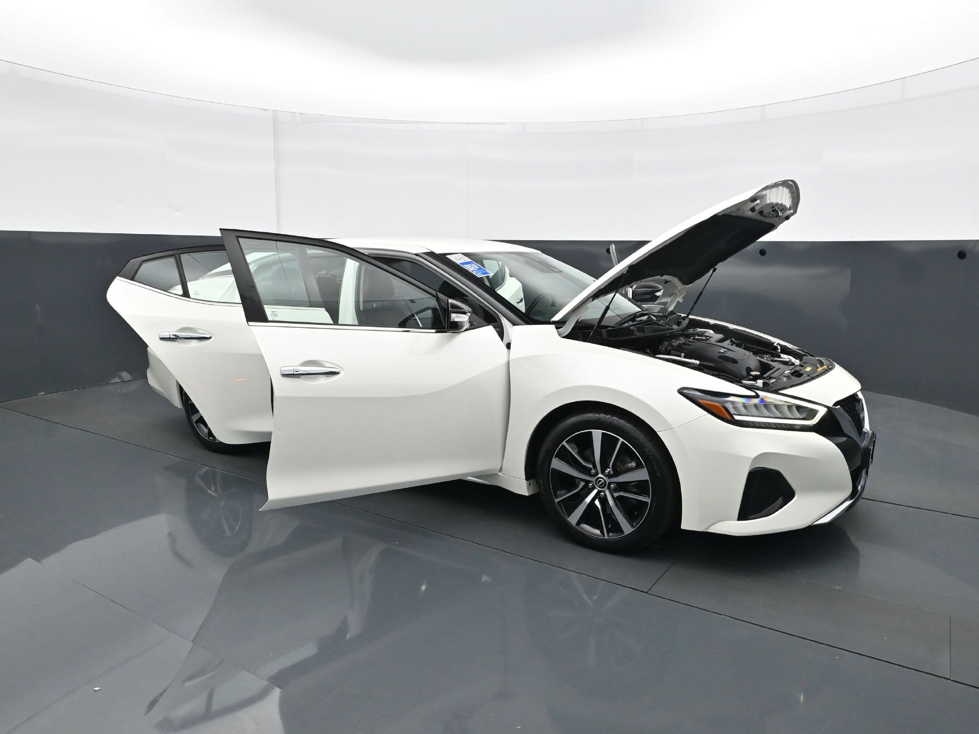 Used 2023 Nissan Maxima SV w/ Floor Mat Group FWD image 34