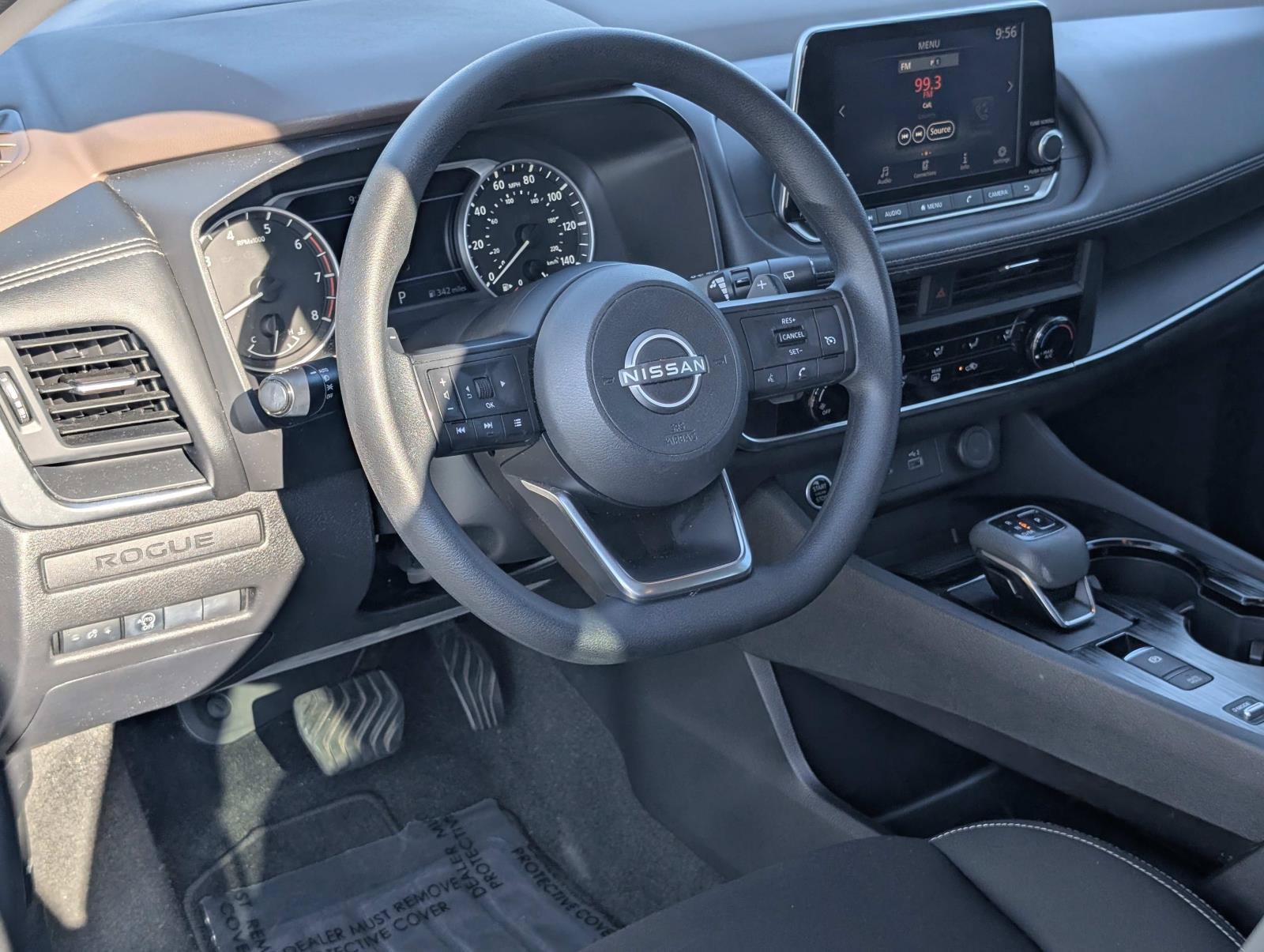 Used 2023 Nissan Rogue S FWD image 16
