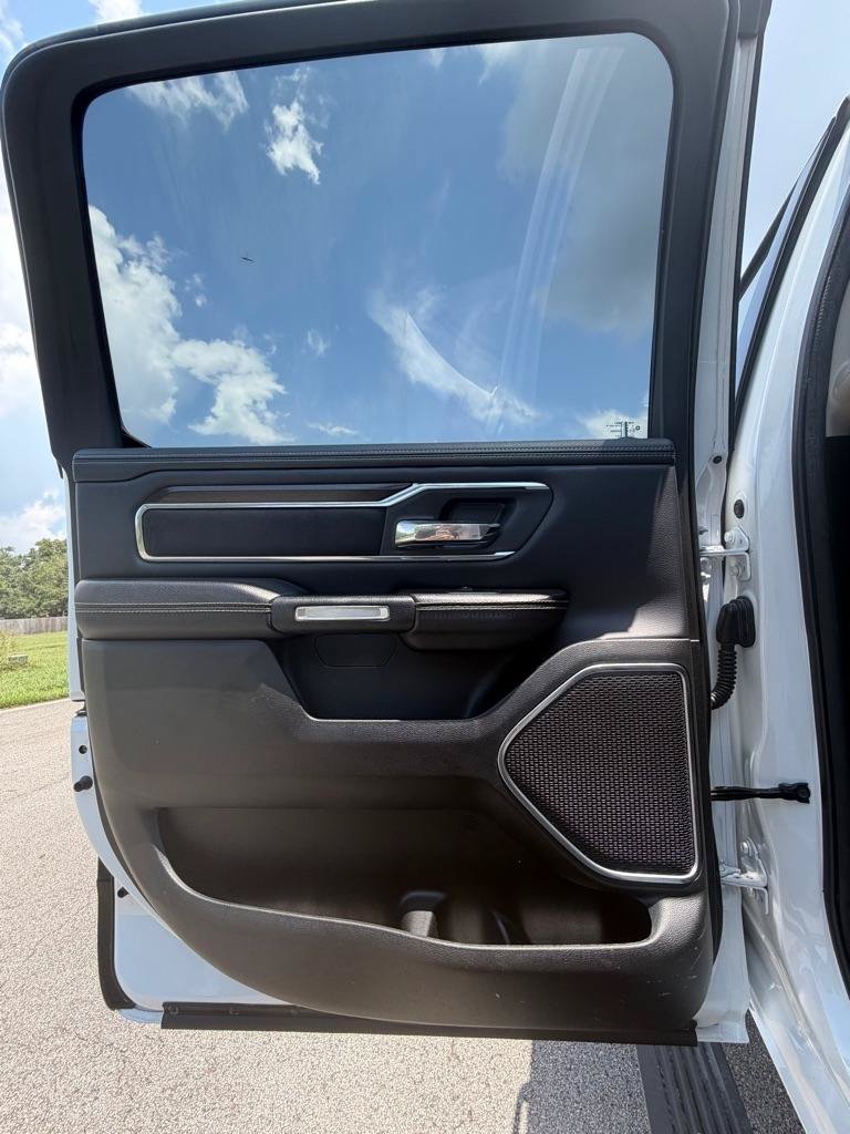 Used 2022 RAM 1500 Laramie w/ Laramie Southwest Edition AWD/4WD image 10