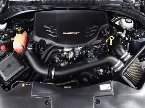 Used 2017 Cadillac ATS V w/ Luxury Package image 26