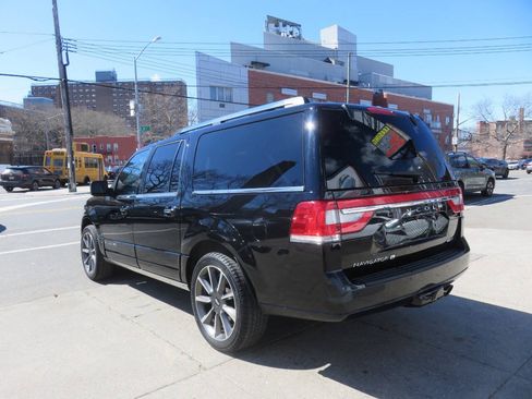 Used 2016 Lincoln Navigator L Reserve AWD/4WD image 5