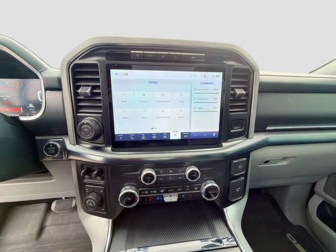 Used 2023 Ford F150 Limited image 26