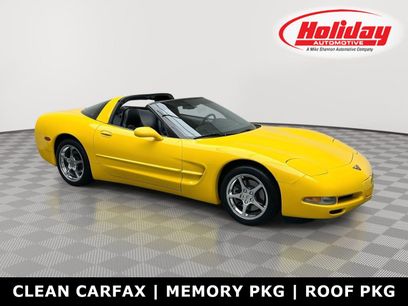 Used 2000 Chevrolet Corvette Coupe w/ Roof Pkg