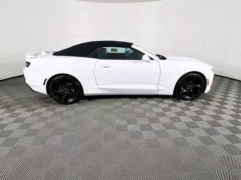 Used 2024 Chevrolet Camaro LT w/ RS Package image 8