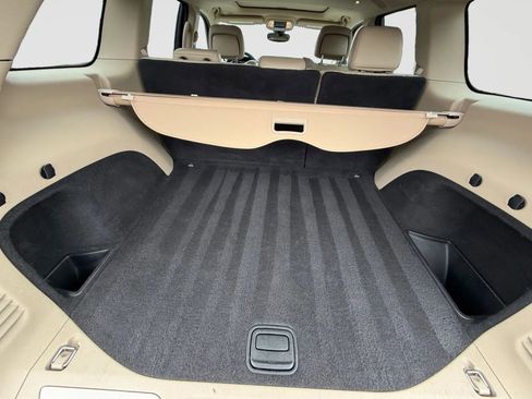 Used 2018 Jeep Grand Cherokee Limited w/ Trailer Tow Group IV image 14