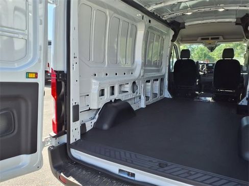 New 2025 Ford Transit 250 148 Medium Roof image 6