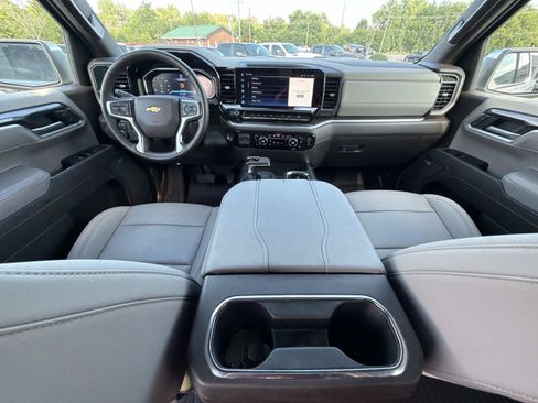 Used 2026 Chevrolet Silverado 1500 LTZ w/ LTZ Premium Package AWD/4WD image 19