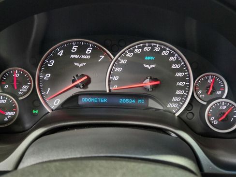 Used 2006 Chevrolet Corvette Convertible w/ Preferred Equipment Group image 15