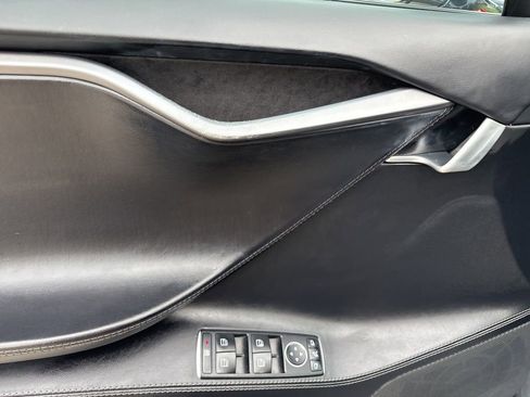 Used 2018 Tesla Model S 100D AWD/4WD image 11