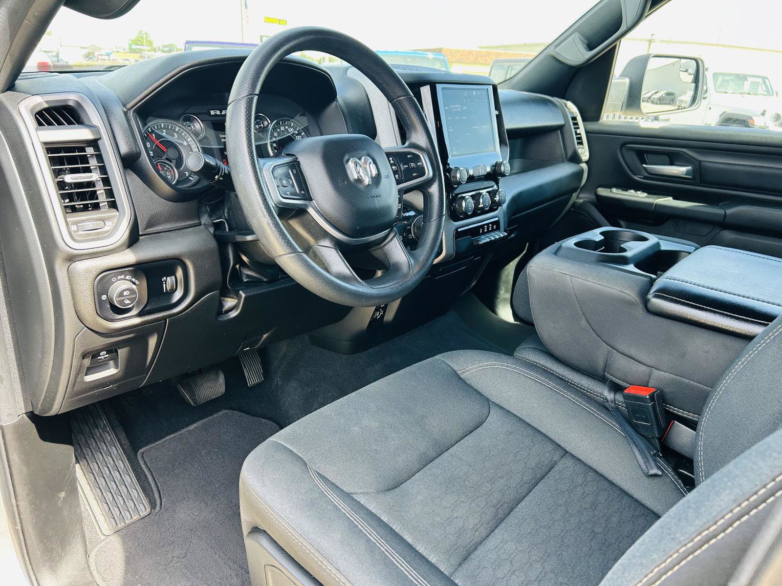 Used 2025 RAM 1500 Tradesman w/ Night Edition AWD/4WD image 13
