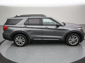 Certified 2023 Ford Explorer XLT w/ Equipment Group 202A AWD/4WD video 3