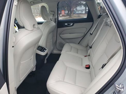New 2026 Volvo XC60 B5 Ultra w/ Protection Package Premier AWD/4WD image 25