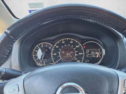 Used 2016 Nissan Versa Note SV image 17