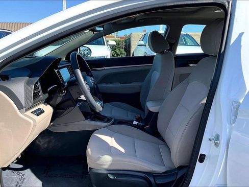 Used 2020 Hyundai Elantra Value Edition w/ Cargo Package (C1) FWD image 15