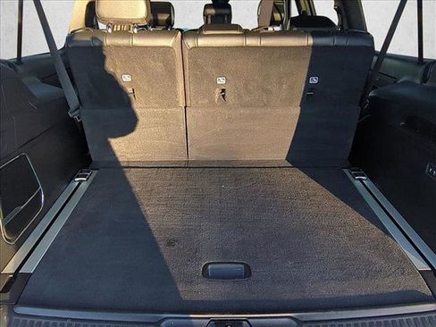 Used 2023 Jeep Wagoneer L 4WD w/ Convenience Group I image 6