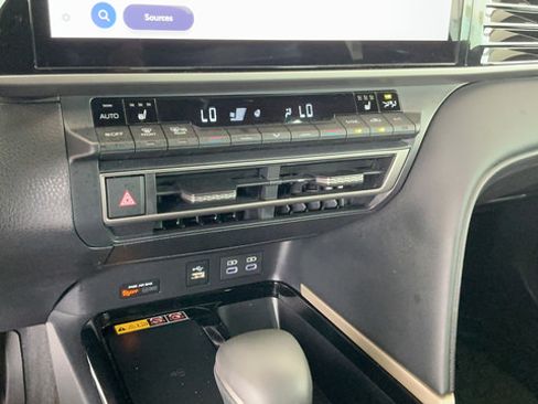 Used 2026 Toyota Camry XSE FWD image 17