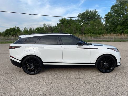Used 2020 Land Rover Range Rover Velar R-Dynamic S AWD/4WD image 34