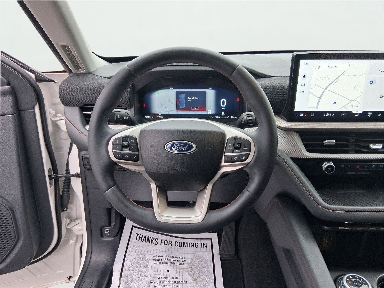 Used 2025 Ford Explorer Active w/ Active Comfort Package RWD image 17