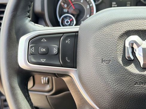 Used 2024 RAM 3500 Lone Star w/ Sport Appearance Package image 17