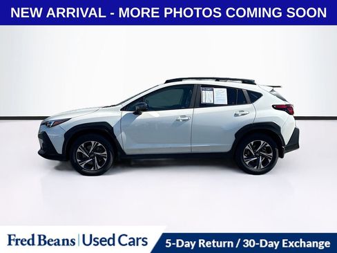 Used 2024 Subaru Crosstrek 2.0i Premium image 4
