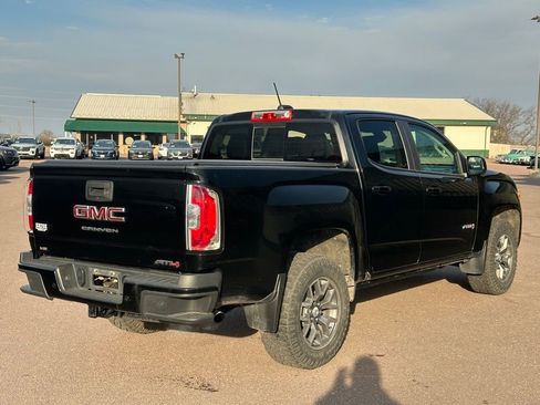 Used 2022 GMC Canyon AT4 w/ Trailering Package image 6