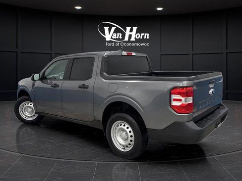 Used 2023 Ford Maverick XL image 3