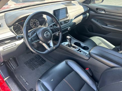 Used 2020 Nissan Altima 2.5 SR AWD/4WD image 25