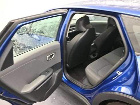 Used 2025 Kia K4 FWD image 13