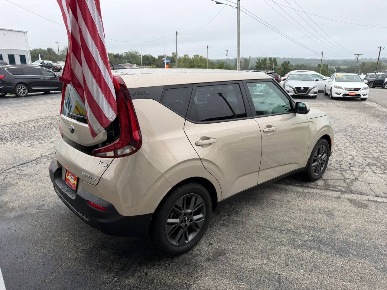 Used 2020 Kia Soul EX FWD image 5