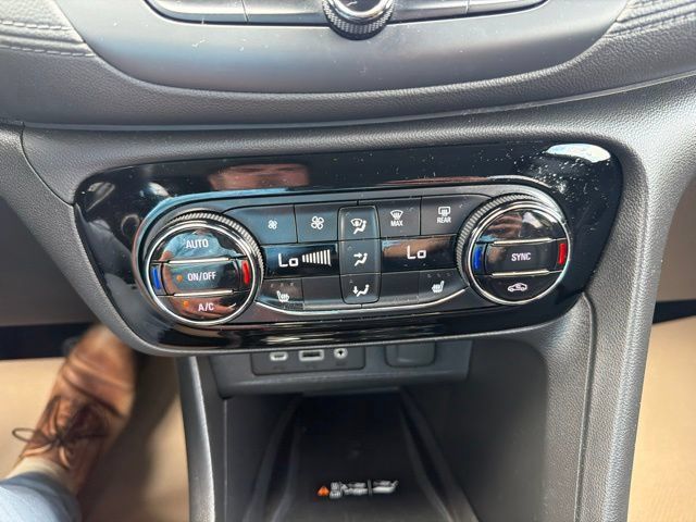 Certified 2023 Buick Encore GX Essence w/ Advanced Technology Package AWD/4WD image 24