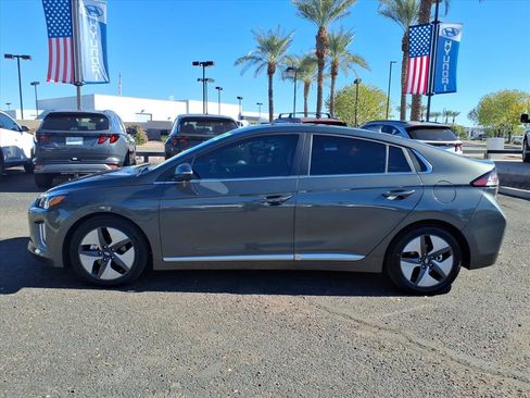 Certified 2022 Hyundai Ioniq SEL image 8