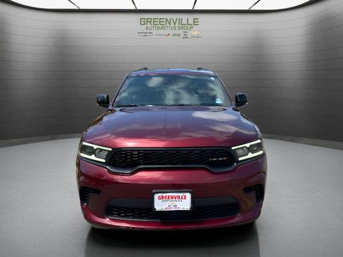 Used 2024 Dodge Durango GT image 2
