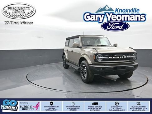New 2026 Ford Bronco Outer Banks image 1