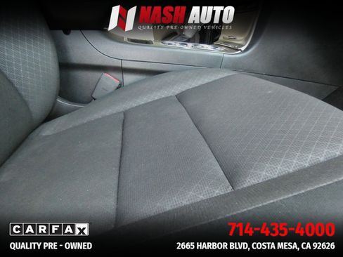 Used 2019 Jeep Grand Cherokee Laredo w/ 18" Wheel & 8.4" Radio Group RWD image 24