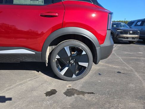 New 2026 Nissan Kicks SR w/ SR Premium Package FWD image 34