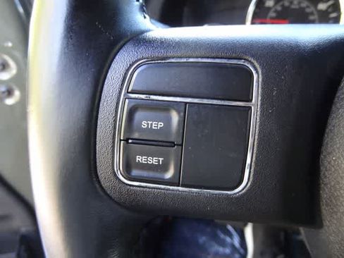 Used 2015 Jeep Wrangler Unlimited Sahara AWD/4WD image 14