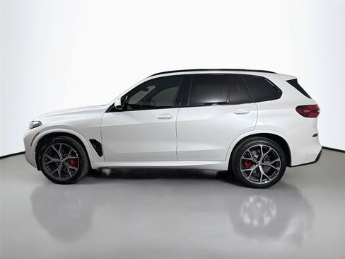 New 2026 BMW X5 xDrive40i w/ M Sport Package AWD/4WD image 15