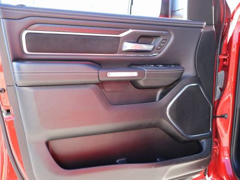 Used 2024 RAM 1500 Laramie image 20